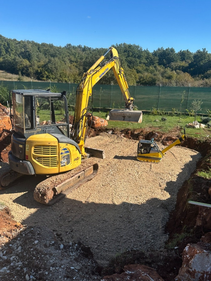 Uredenje okoli&scaron;a, DAVIDO Pazin